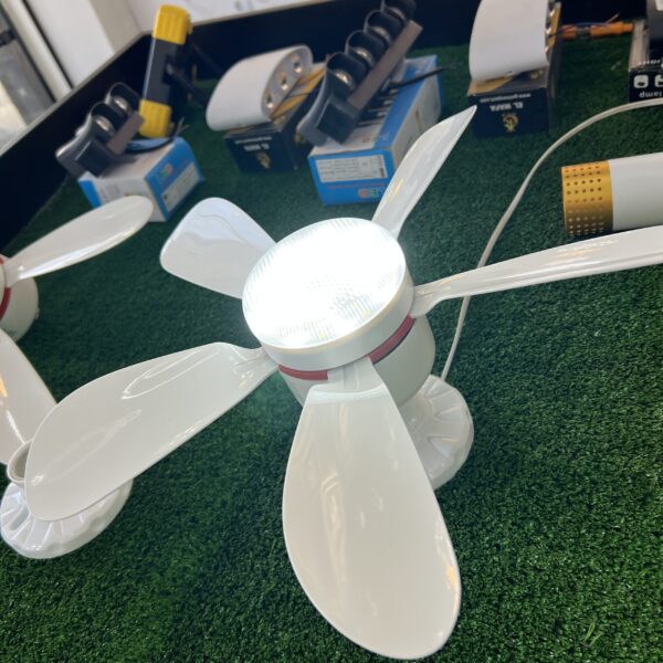 Lampe 3 couleur+ventilateur
